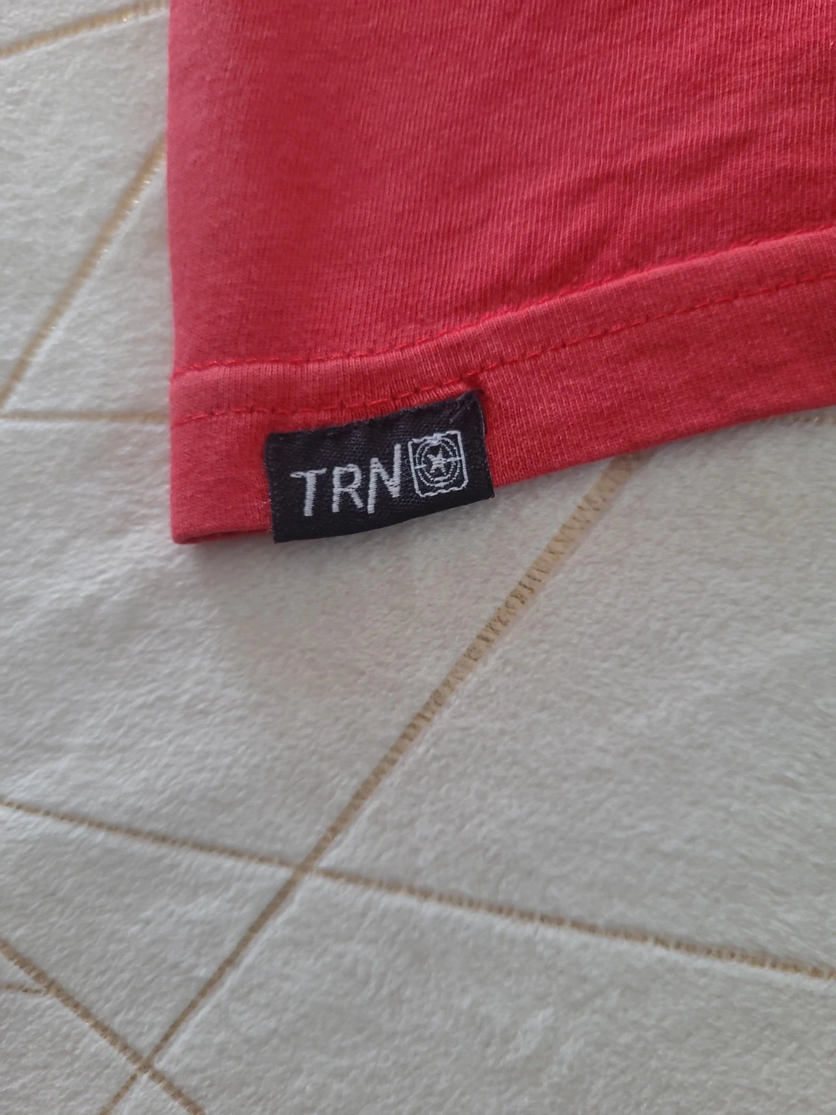 Unisex T-shirt – photo 4